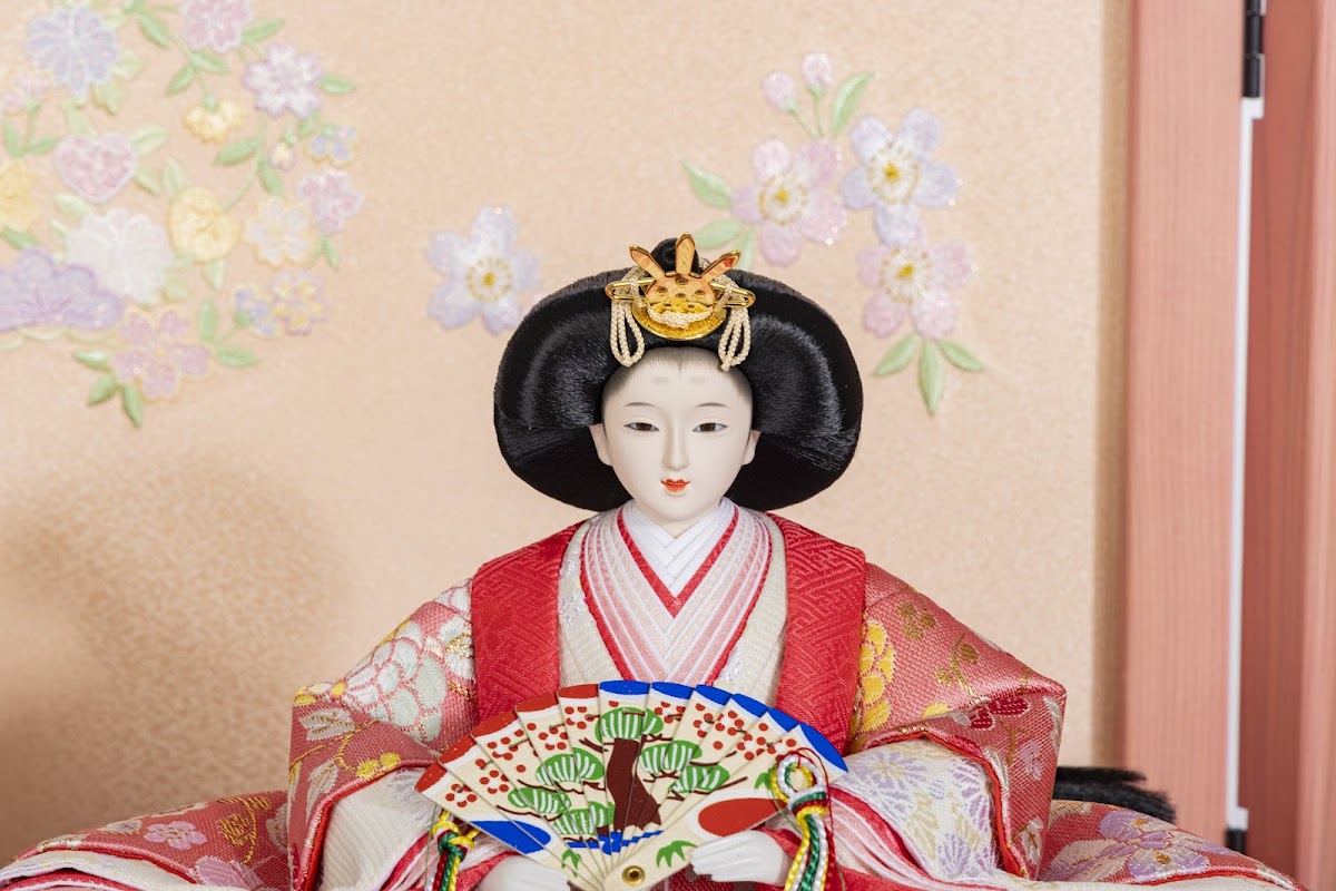 ひな人形